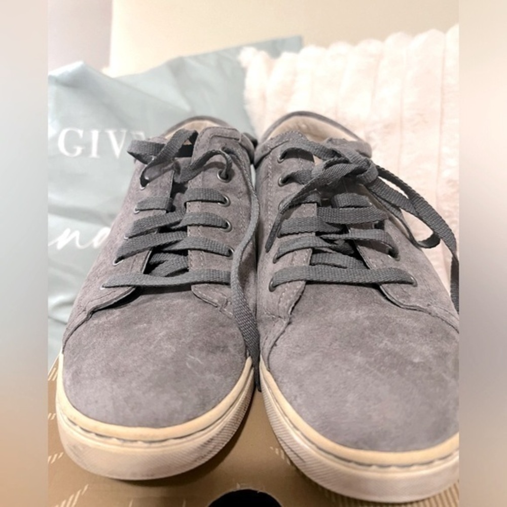 UGG Tomi Suede Sneakers - Size 9 Gray